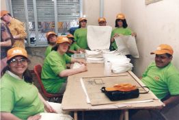 Fabricación de trapos de piso.